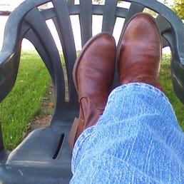 Relaxing before going to the Glass House Relaxing before going to the Glass House