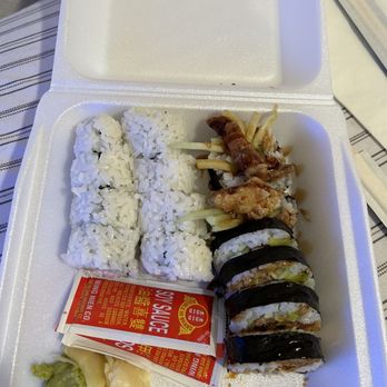Oyiso Teriyaki - cali roll on left spider roll on right - Sushi Bars Near Me - Ferndale, Washington Oyiso Teriyaki - cali roll on left spider roll on right - Sushi Bars Near Me - Ferndale, Washington