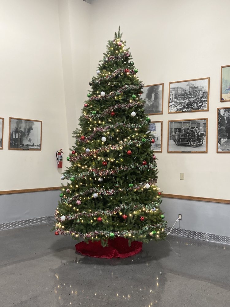 Firefighters Union Hall - wedding in Omaha, NE