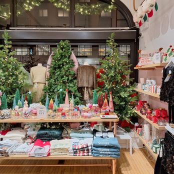 Alice & Wonder - Accessories Near Me - Chicago, Illinois