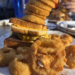 Canoe Creek Sports Tavern - Longhorn