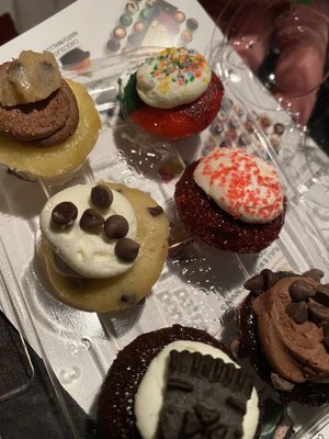 Baked by Melissa by null