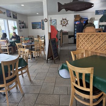 Sea Harvest - Seafood Near Me - Monterey, California