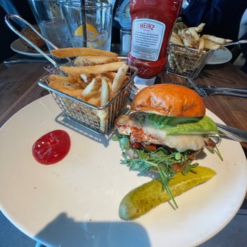 Yard House - Grilled Chicken & Avocado Sandwich - New American Near Me - Dallas, Texas Yard House - Grilled Chicken & Avocado Sandwich - New American Near Me - Dallas, Texas