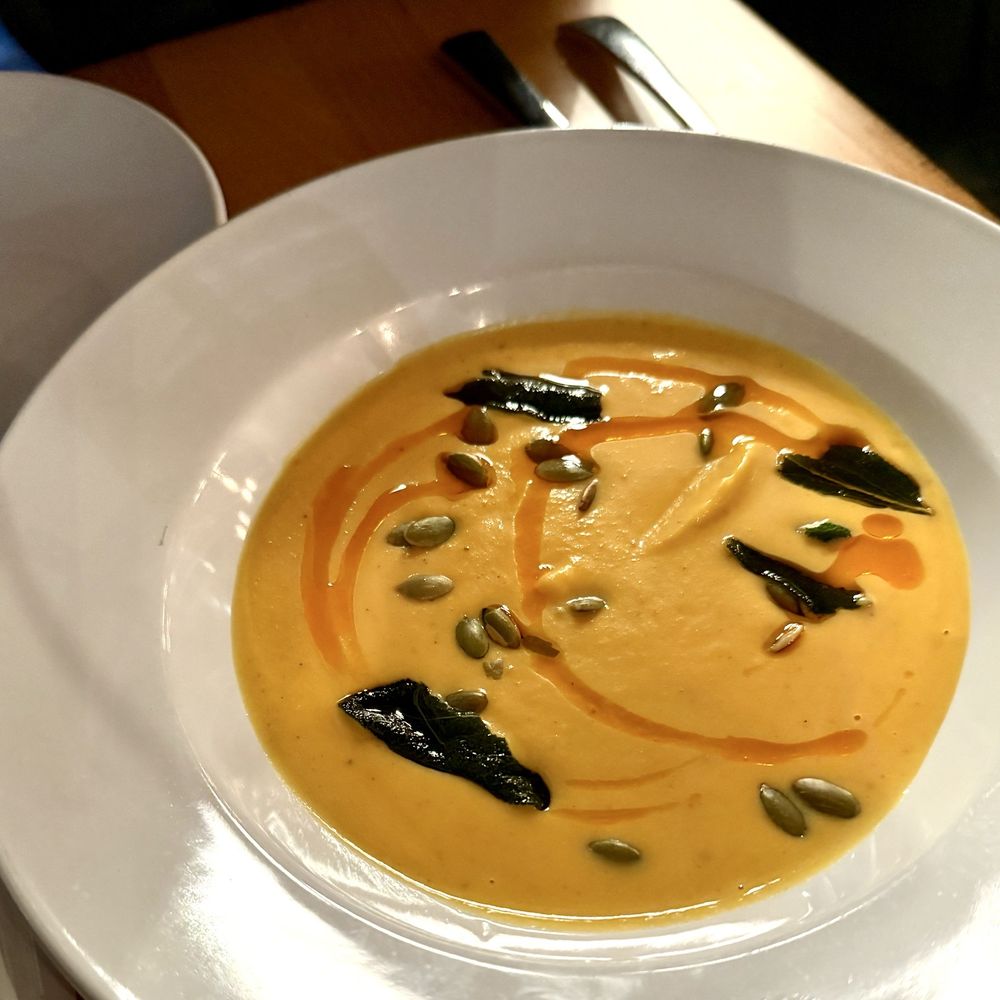 Little D’s - Butternut soup - New American Near Me - Asheville, North Carolina Little D’s - Butternut soup - New American Near Me - Asheville, North Carolina