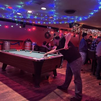 Live Wire - people playing pool in a bar - Dive Bars Near Me - San Diego, California