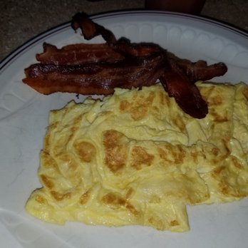 Hot Stacks - Golfer's special with bacon - Breakfast & Brunch Near Me - North Myrtle Beach, South Carolina Hot Stacks - Golfer's special with bacon - Breakfast & Brunch Near Me - North Myrtle Beach, South Carolina