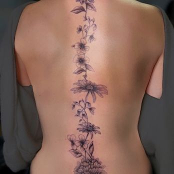 Paintguy327 - Floral Spine - Tattoo Near Me Paintguy327 - Floral Spine - Tattoo Near Me