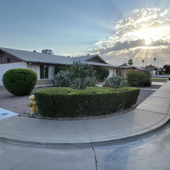 Montoya's Landscaping - service every two weeks - Landscaping Near Me