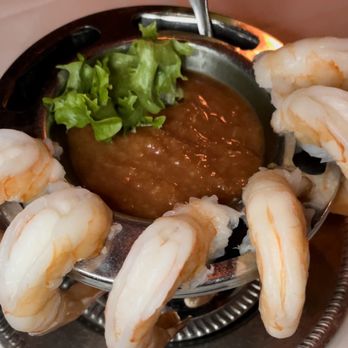 Beef 'N Bottle - Shrimp Cocktail - Steakhouses Near Me - Charlotte, North Carolina