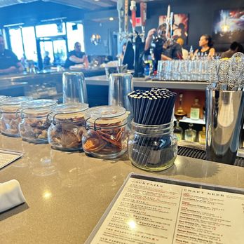 Eureka! - Bar and menu - American Near Me - Hawthorne, California Eureka! - Bar and menu - American Near Me - Hawthorne, California