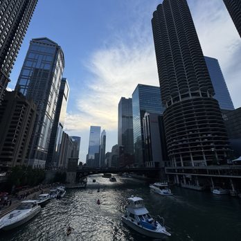 Chicago Riverwalk - Landmarks & Historical Buildings Near Me - Chicago, Illinois
