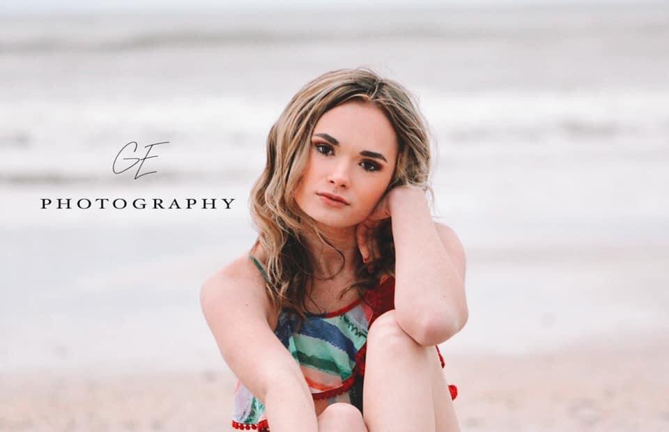 Hollywood Hair Image