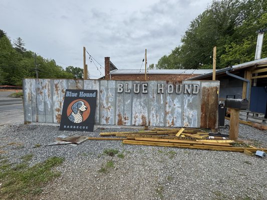 Blue Hound Barbecue by null