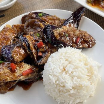 Momo Mee - Garlic eggplant - Pan Asian Near Me - Milwaukee, Wisconsin Momo Mee - Garlic eggplant - Pan Asian Near Me - Milwaukee, Wisconsin