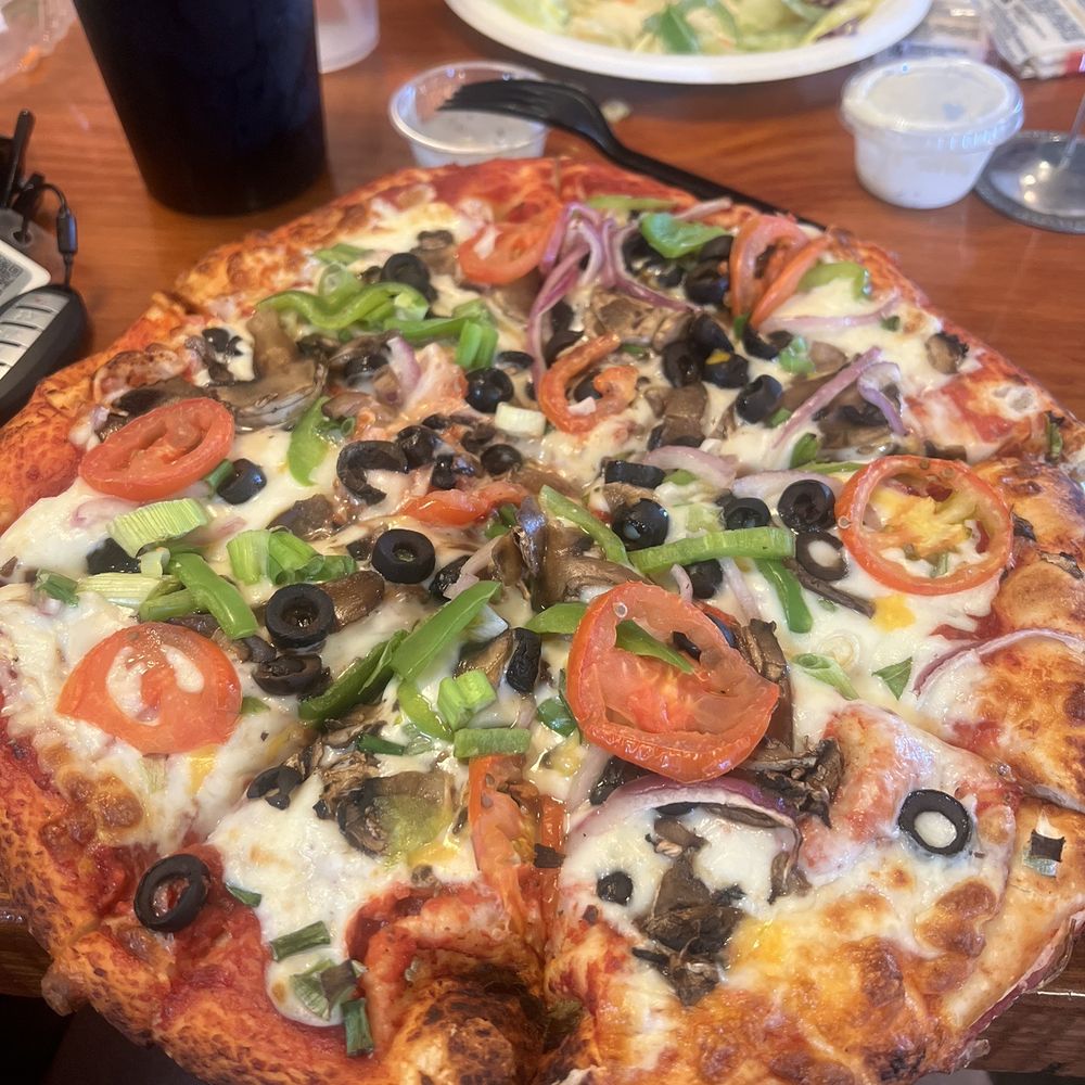 Brown bear pizza