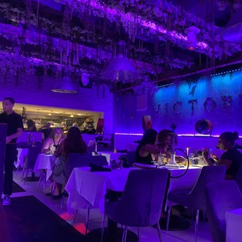 Victory Restaurant & Lounge - Breakfast & Brunch Near Me - Miami, Florida