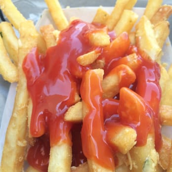 Dodger Stadium - Sub par garlic fries drowned in ketchup - Stadiums & Arenas Near Me - Los Angeles, California Dodger Stadium - Sub par garlic fries drowned in ketchup - Stadiums & Arenas Near Me - Los Angeles, California