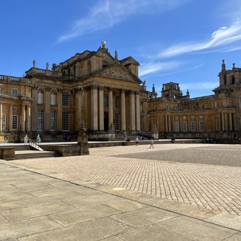 Blenheim Palace - Landmarks & Historical Buildings Near Me - Woodstock, OXF