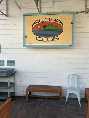 Aloha Club by null