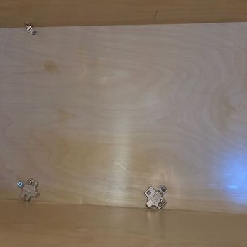 Los Pinos Cabinets - I have no idea why anyone would use hinge parts instead of stud screws - Cabinetry Near Me