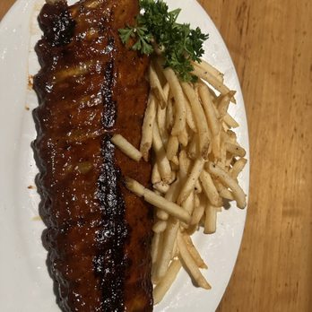 Doc B's Restaurant + Bar - Fall Off The Bone Danish Barbecue Ribs - Bars Near Me - Coral Gables, Florida