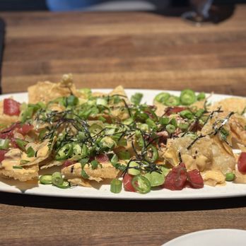 Yard House - Poke Nachos - Bars Near Me - Tampa, Florida