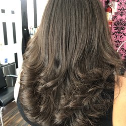 Showdown Beauty Parlor