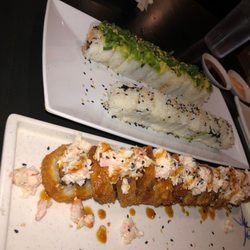 Las Arenitas Sushi Restaurant - StarShrimp, Spicy Tuna, and California