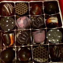 Pure Imagination Chocolatier - Close up