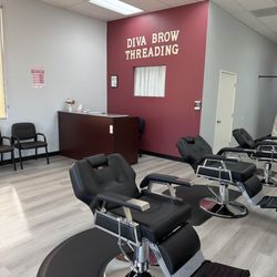 Diva Brow Threading
