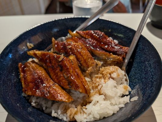 Kiki's Japanese Casual Dining by null