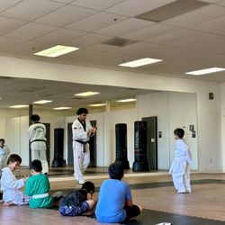 Valley Taekwondo Center - White Belt class