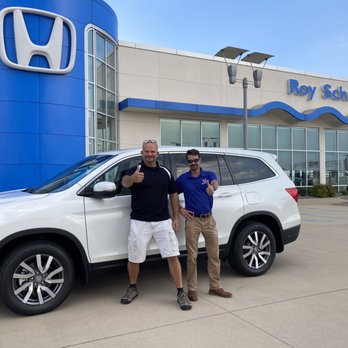 Roy Schmidt Honda - What a Awesome Salesman Clint is. Ask for him or call him, he will take care of you! - Auto Parts & Supplies Near Me - Effingham, Illinois Roy Schmidt Honda - What a Awesome Salesman Clint is. Ask for him or call him, he will take care of you! - Auto Parts & Supplies Near Me - Effingham, Illinois