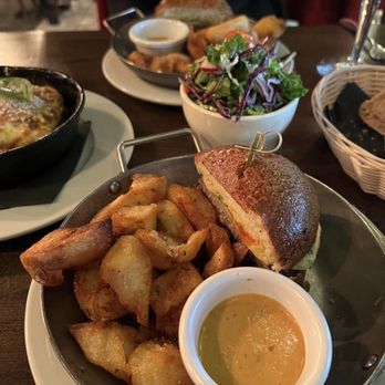 Via Cannuccia - Burger with fries - Breakfast & Brunch Near Me - Boston, Massachusetts Via Cannuccia - Burger with fries - Breakfast & Brunch Near Me - Boston, Massachusetts