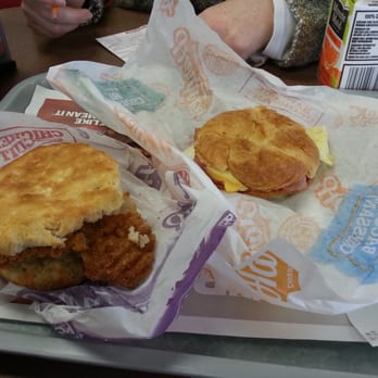 Hardee's - This is fresh?? - Burgers Near Me - Leadington, Missouri
