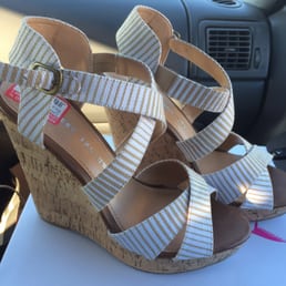 Love the clearance section! With an extra 70% off I got these for $15! Love the clearance section! With an extra 70% off I got these for $15!