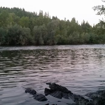 The Rookery - Rogue River - Vacation Rentals Near Me - Grants Pass, Oregon