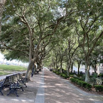 Waterfront Park - 06.29.20 great for strolls and jogging - Parks Near Me - Charleston, South Carolina Waterfront Park - 06.29.20 great for strolls and jogging - Parks Near Me - Charleston, South Carolina