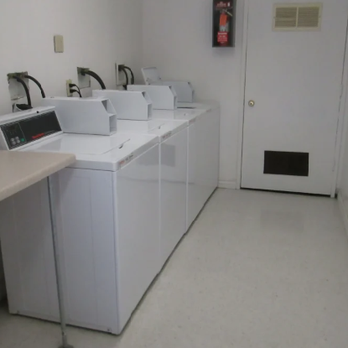 Seven Palms Apartments - Laundry rooms on site - Apartments Near Me - Sylmar, California Seven Palms Apartments - Laundry rooms on site - Apartments Near Me - Sylmar, California