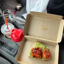 Dunkin' - Avocado toast