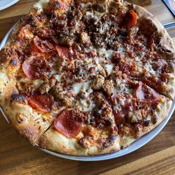 Yard House - Carnivore pizza - Vegetarian Near Me - Gaithersburg, Maryland Yard House - Carnivore pizza - Vegetarian Near Me - Gaithersburg, Maryland