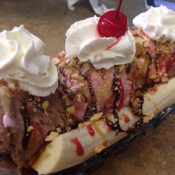 Waffle Cone - Mini me banana split - Ice Cream & Frozen Yogurt Near Me - Copperas Cove, Texas Waffle Cone - Mini me banana split - Ice Cream & Frozen Yogurt Near Me - Copperas Cove, Texas