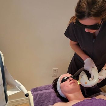 Violet Skin Boutique - IPL photofacial - Skin Care Near Me - Brookline, Massachusetts Violet Skin Boutique - IPL photofacial - Skin Care Near Me - Brookline, Massachusetts