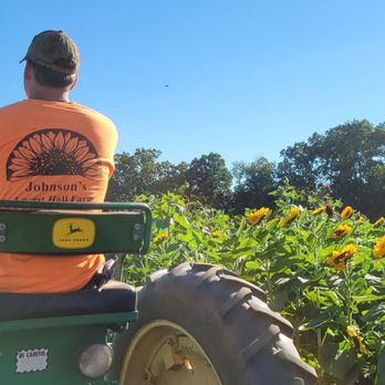Johnson's Locust Hall Farm - Richie telling us all about the farm. - Attraction Farms Near Me - Jobstown, New Jersey