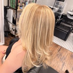 Gemini of Chicago Hair Salon