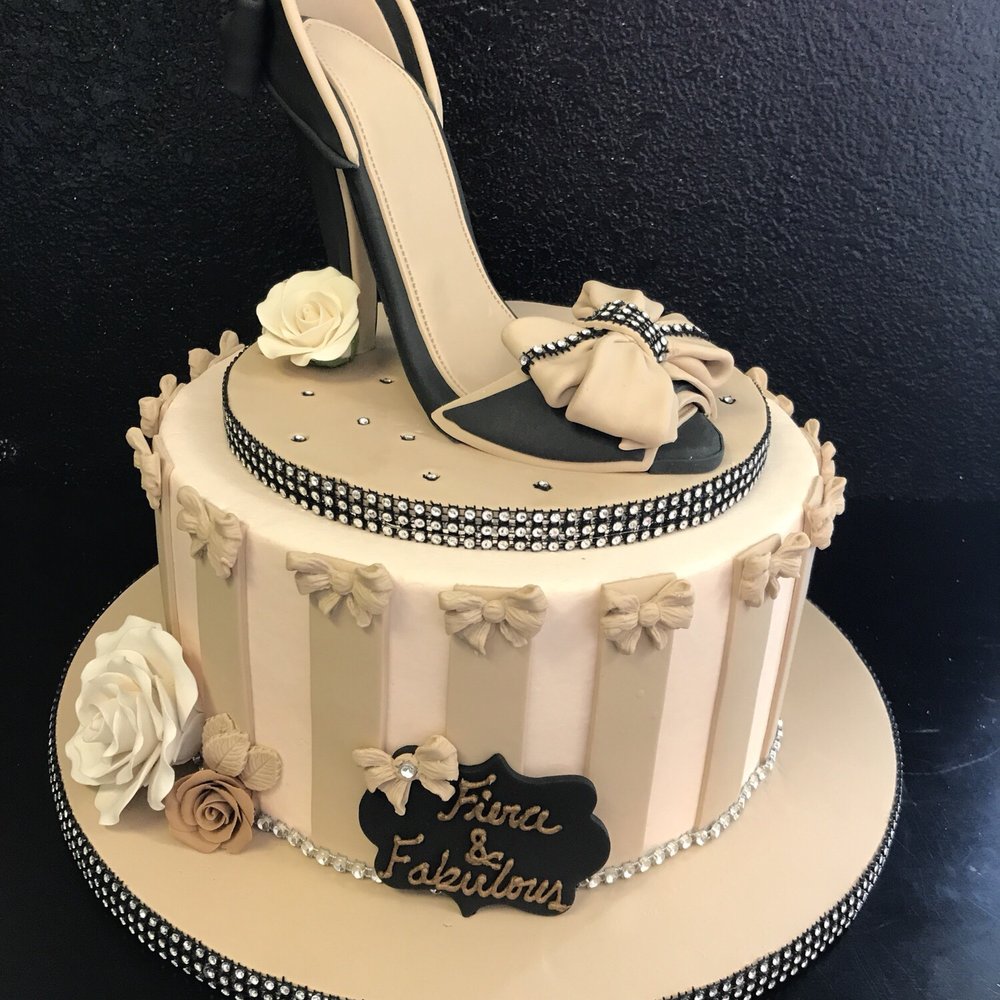 Cakes by Gina - Bakeries Near Me - Houston, Texas