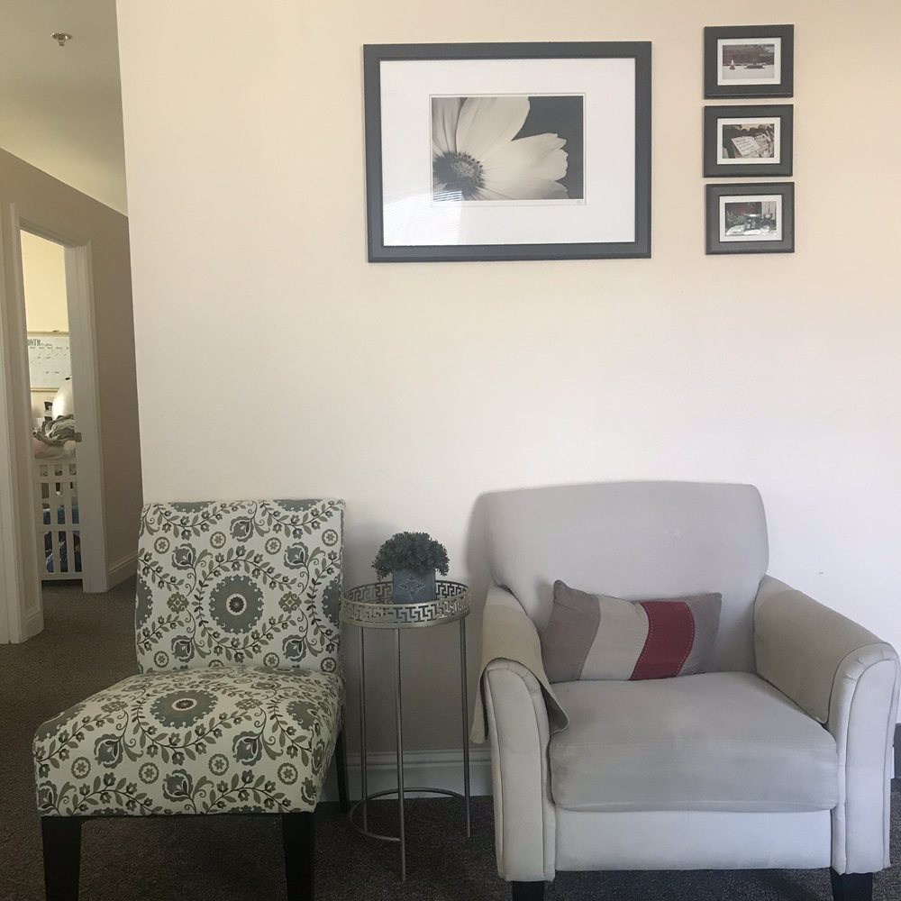 Serene Relaxation - Waiting area - Massage Therapy Near Me - Carmichael , California Serene Relaxation - Waiting area - Massage Therapy Near Me - Carmichael , California
