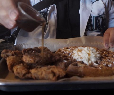 Buddy's Chicken & Waffles by null