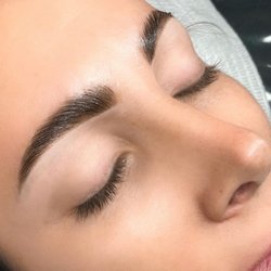 Effortless Arches - Brow lamination